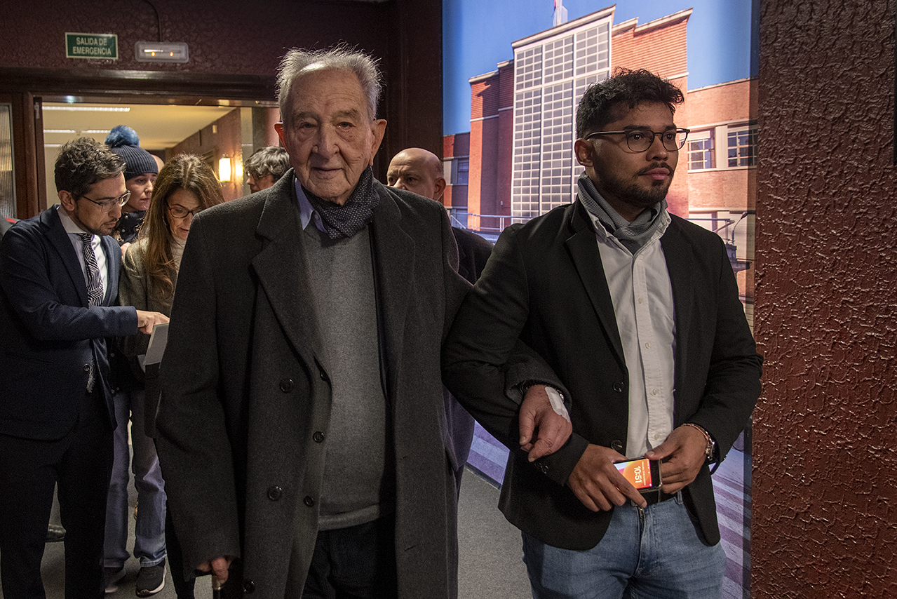 A sus 97 años, Sánchez Albornoz recuerda con detalle lo sucedido cuando estudiaba en la Facultad de Filosofía y Letras