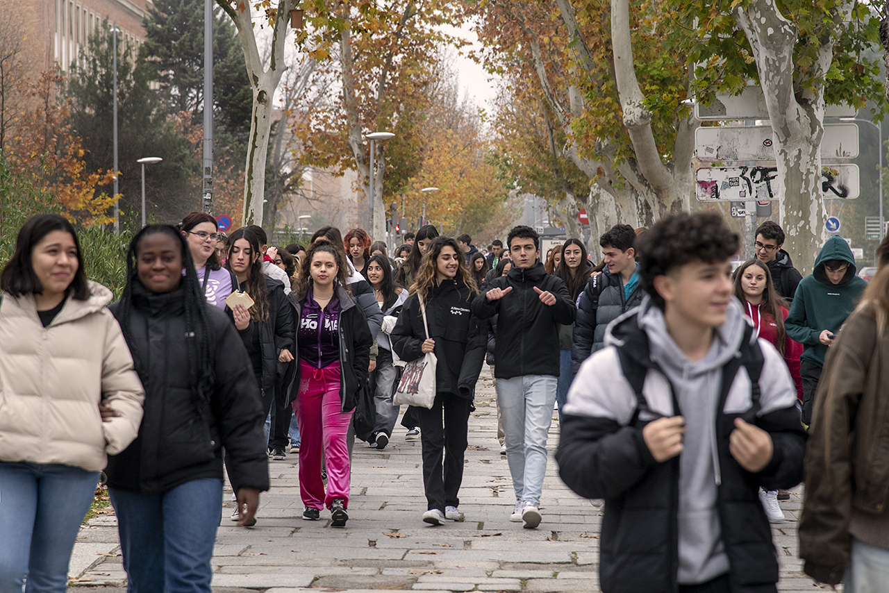 De todos los estudiantes de Madrid, unos 12.500 se examinarán de la EvAU en la Universidad Complutense