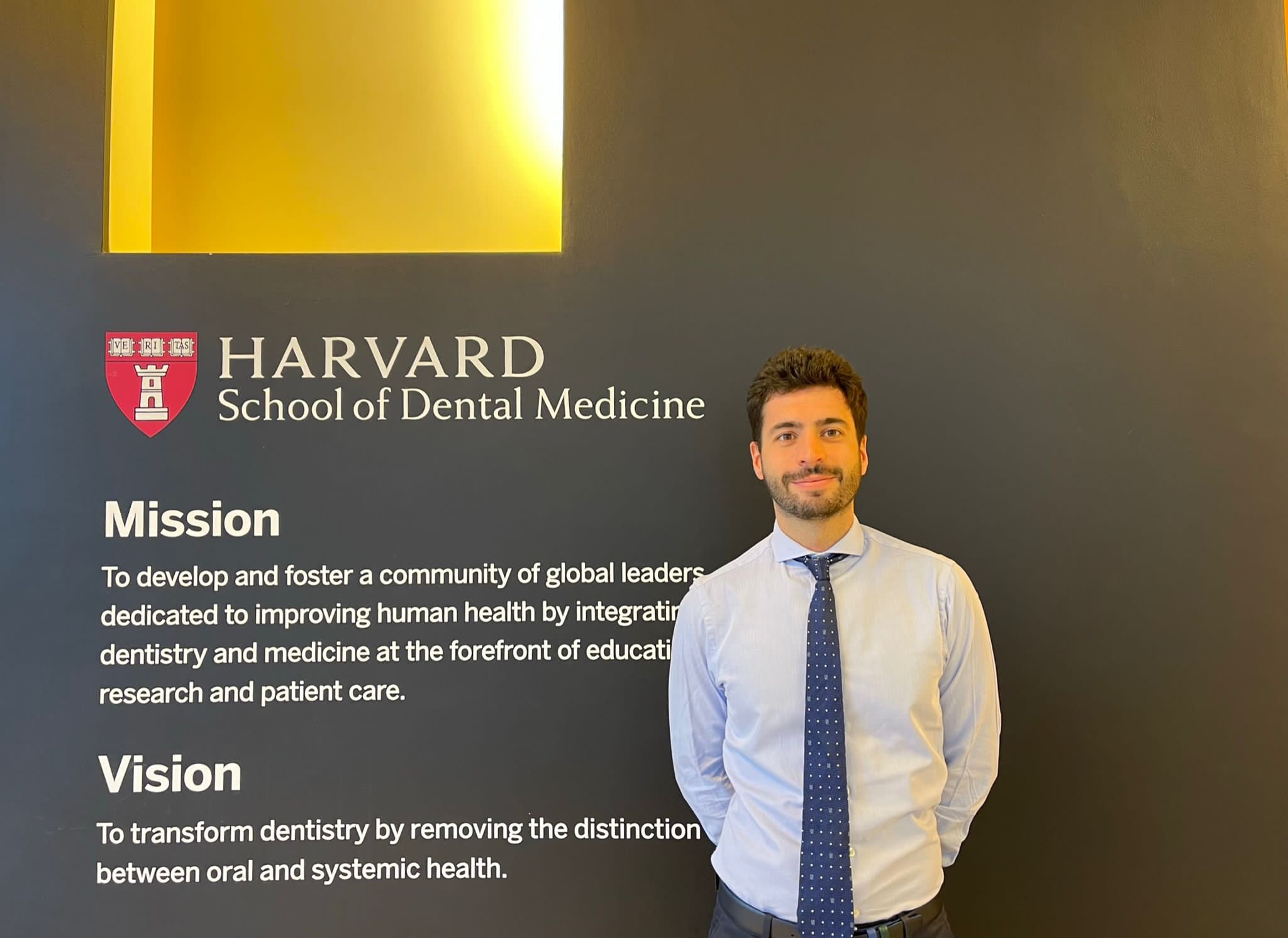 Ignacio Pedrinaci, es investigador asociado en Harvard School of Dental Medicine