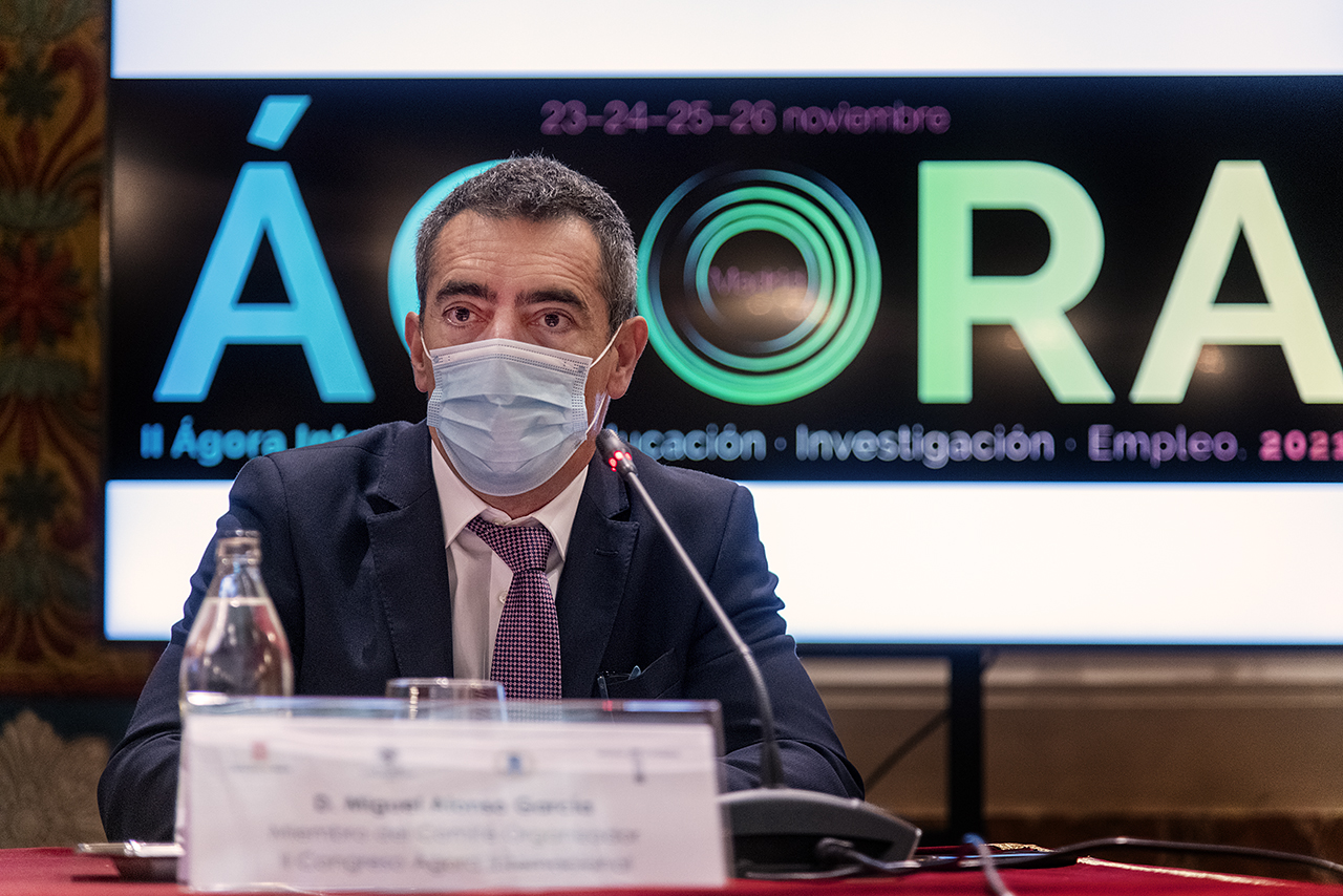 Miguel Aurelio Alonso García, miembro del comité organizador de la segunda edición del congreso Ágora Internacional. Educación. Investigación. Empleo