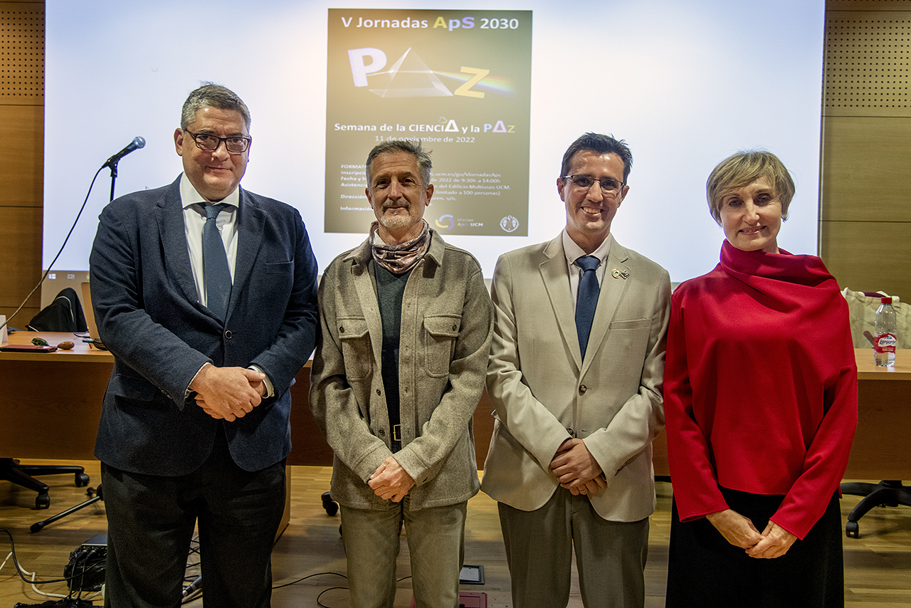 Antonio Brú, Fernando Valladares, Jorge Gómez Sanz y Bienvenida Sánchez Alba, en la inauguración de las V Jornadas APS 2030