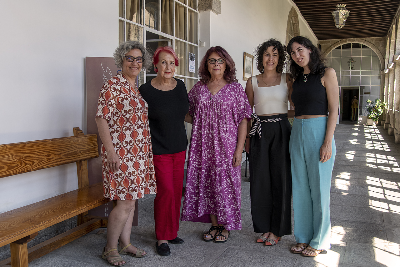 Carolina Pecharromán, Rosa María Calaf, Isabel Tajahuerce, Tania Tena y Marta Reig