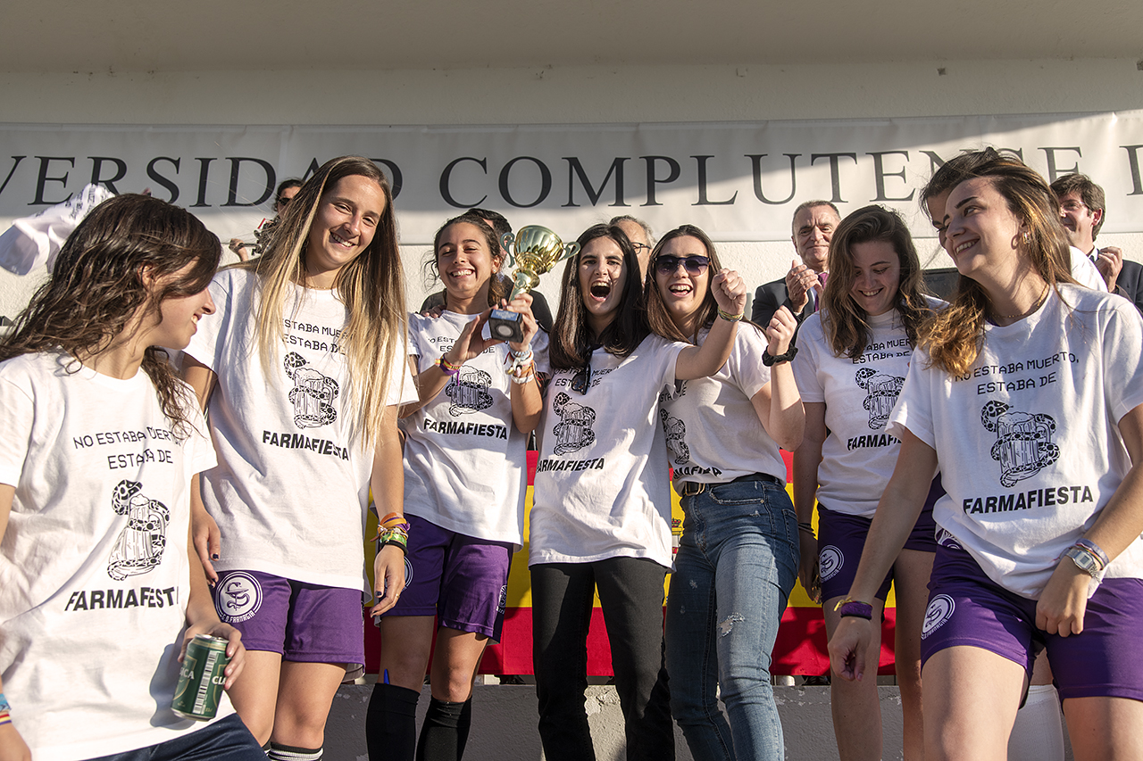 Trofeo Rector, equipo campeón fútbol 7 femenino: FARMACIA