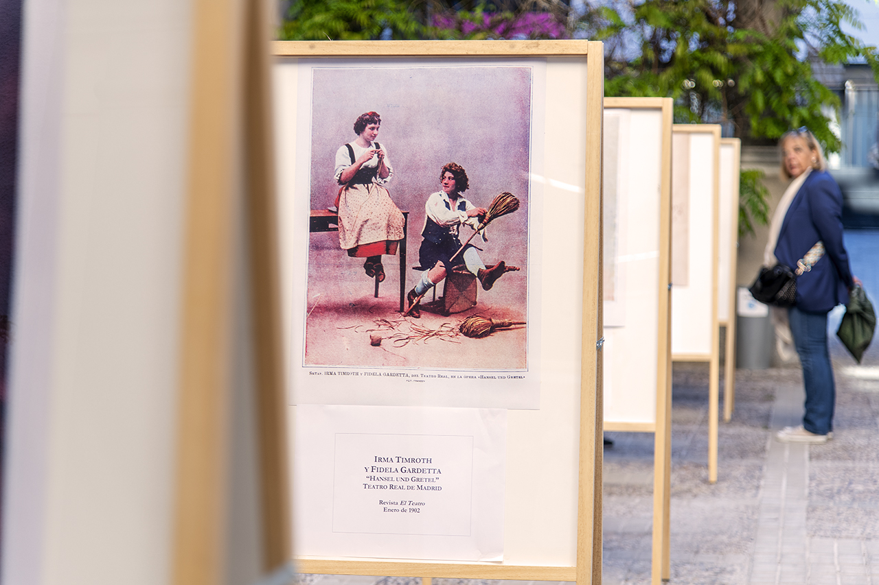 Patrimonio Nacional ha colaborado en la organización de la exposición con motivo del centenario de la muerte de Franzen