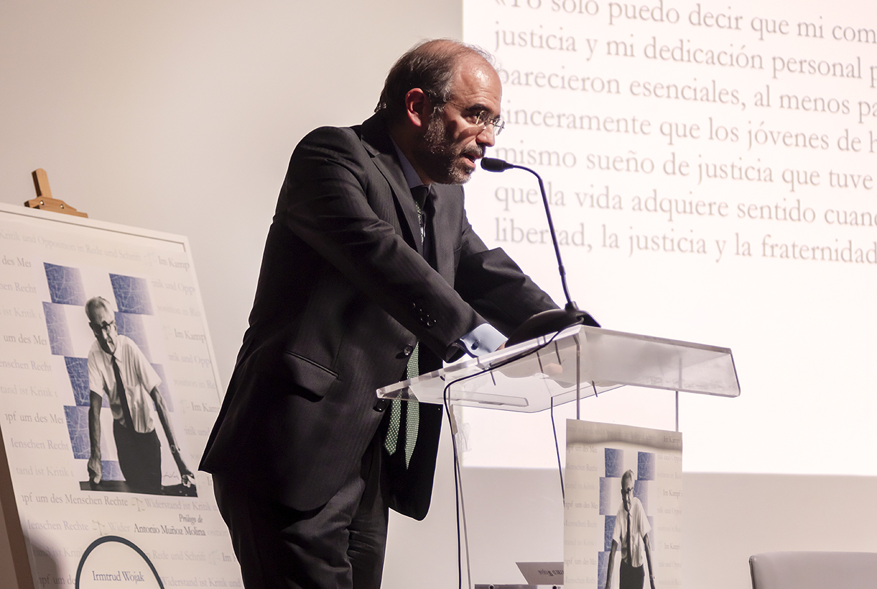 El vicerrector de Planificación, Coordinación y Relaciones Institucionales, José María Coello de Portugal Martínez del Peral, durante su intervención en el acto