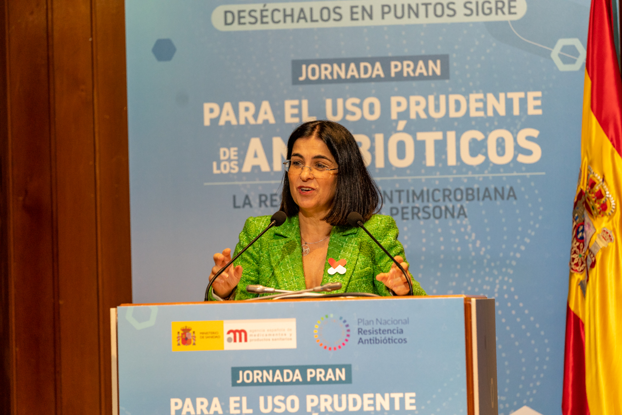 La ministra de Sanidad, Carolina Darias, inauguró la jornada